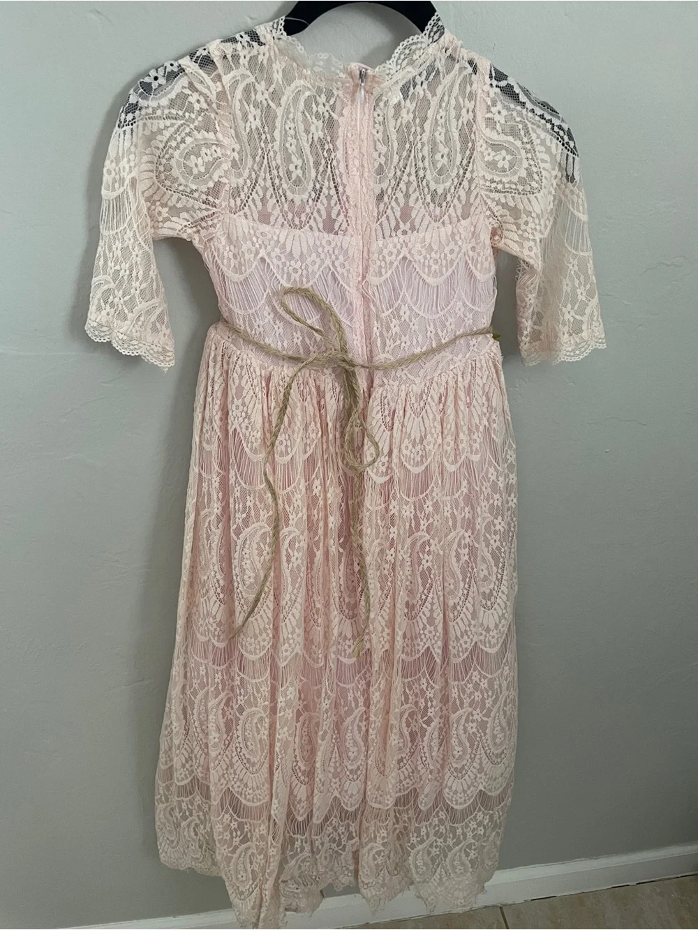 Delicate Pink Lace Formal Photoshoot Dress for Girls with Floral Sash